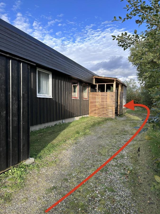 Fin Sentral Leilighet I Lakselv! Extérieur photo