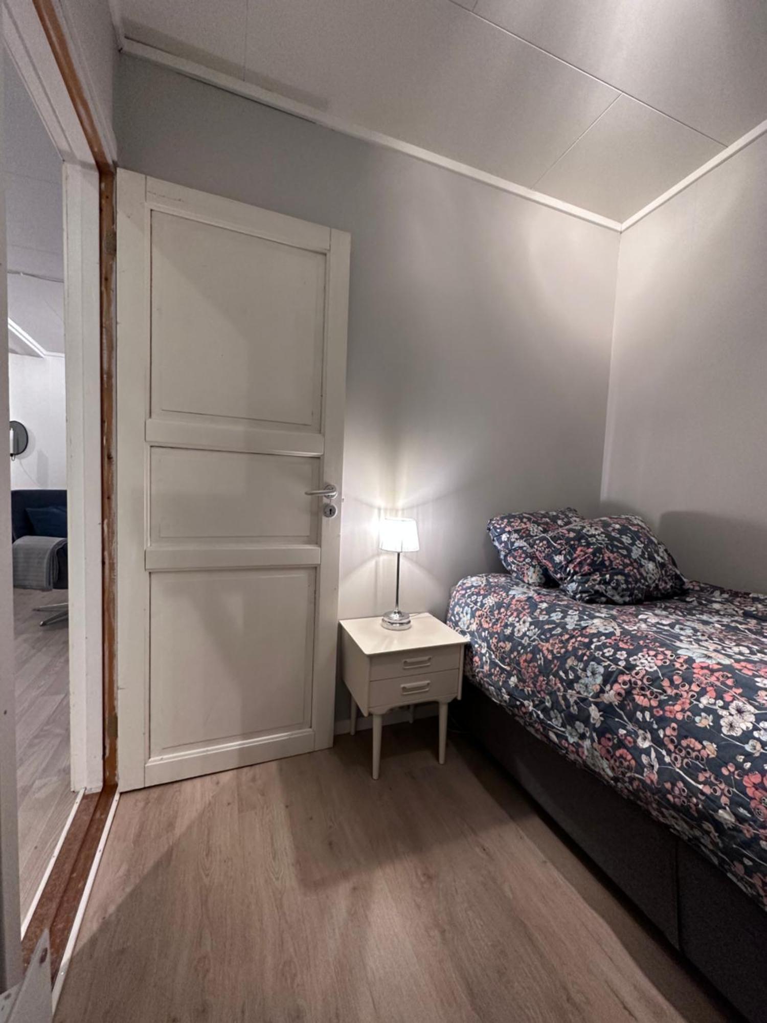 Fin Sentral Leilighet I Lakselv! Extérieur photo